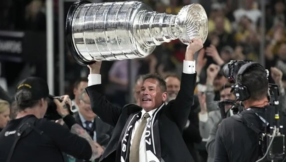 Bruce Cassidy在2023年奪下首座Stanley Cup