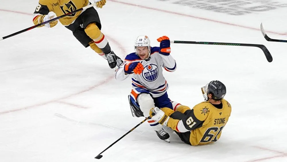 Vegas Golden Knights仍落後Edmonton Oilers